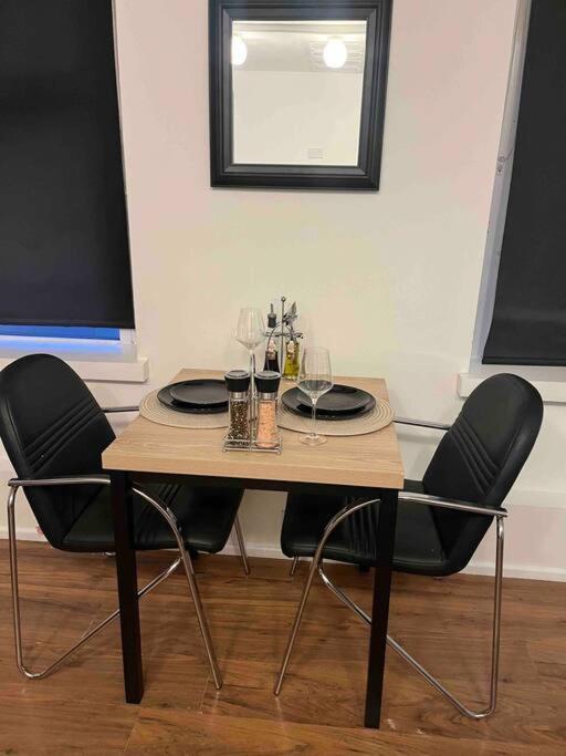 Modern Studio In Barbican Ec1 - Blue - F4 런던 외부 사진