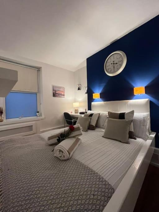 Modern Studio In Barbican Ec1 - Blue - F4 런던 외부 사진